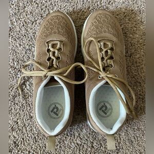 Propet TravelActiv shoes size 6.5